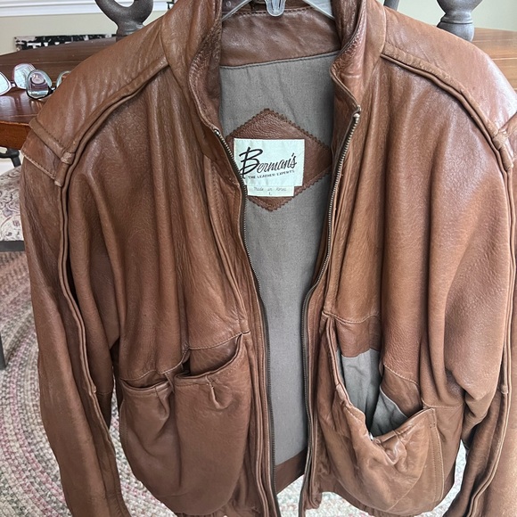 Leather Coat Vintage - Picture 4 of 11
